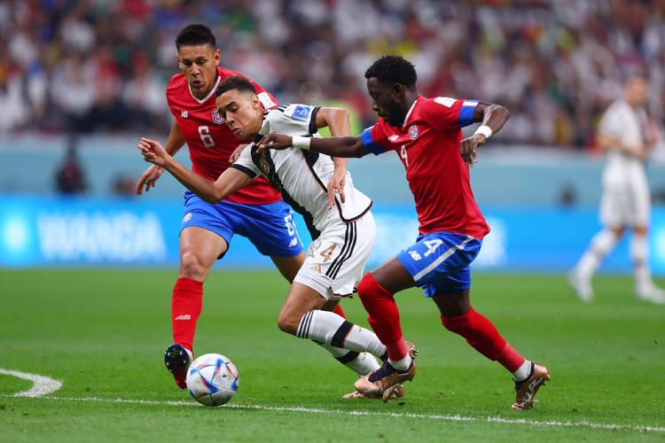 德国4-2哥斯达黎加队